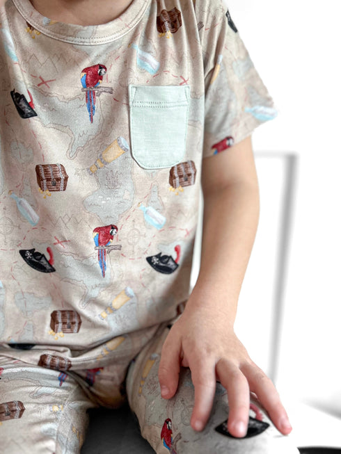 parrot-bay-dream-pocket-tee Dream-Big-Little-Co-pajama-baby-blanket